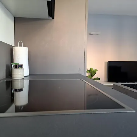 Urban Residence By Quokka 360 - Modern Apartments In Lugano Exterior photo