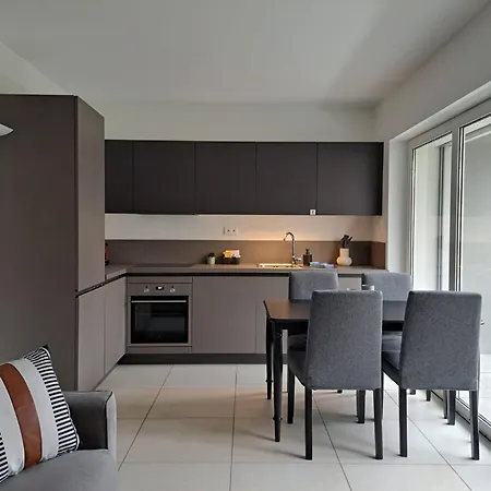 Urban Residence By Quokka 360 - Modern Apartments In Lugano Exterior photo