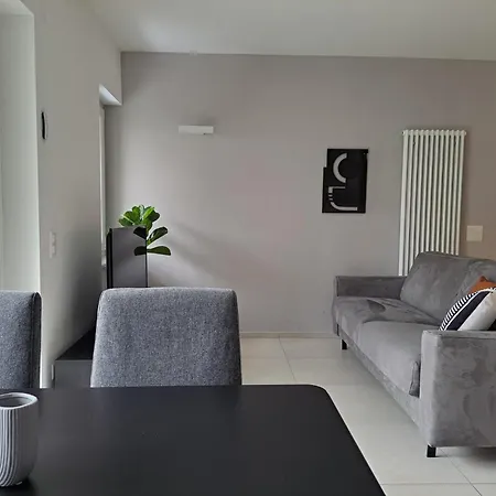 Urban Residence By Quokka 360 - Modern Apartments In Lugano Exterior photo